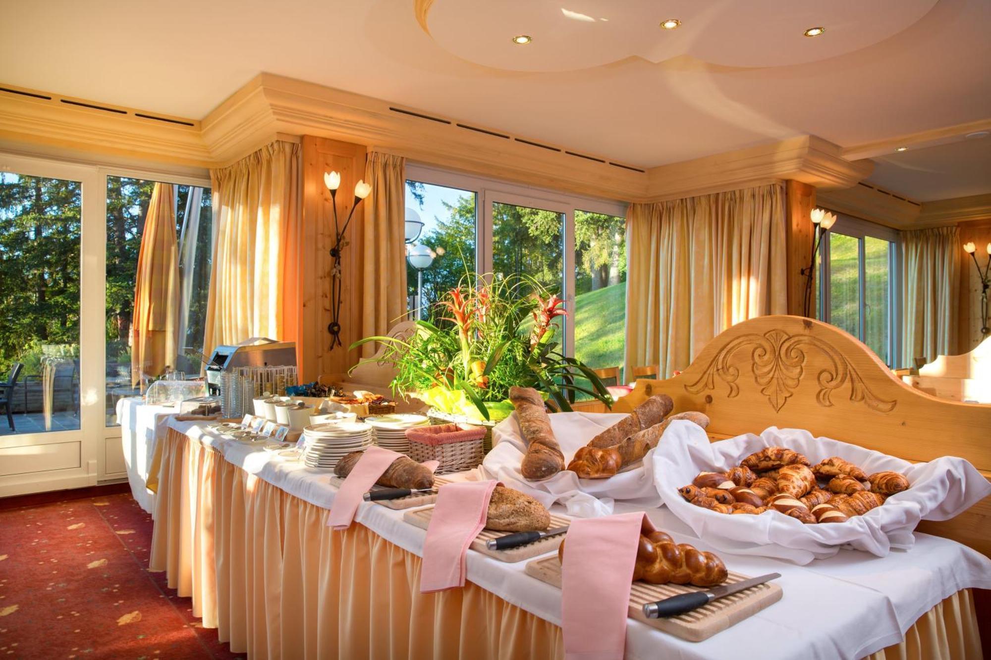 Hotel Helvetia Intergolf Кран-Монтана Экстерьер фото