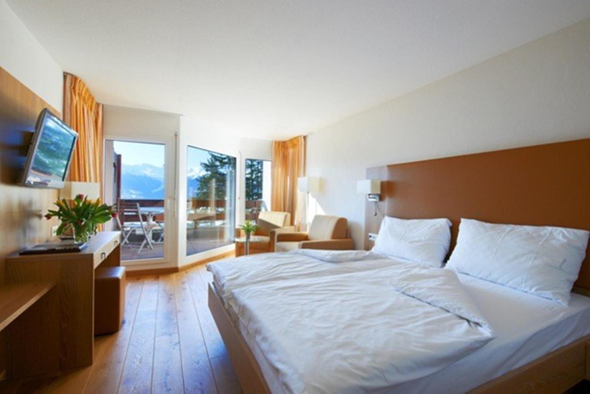 Hotel Helvetia Intergolf Кран-Монтана Экстерьер фото